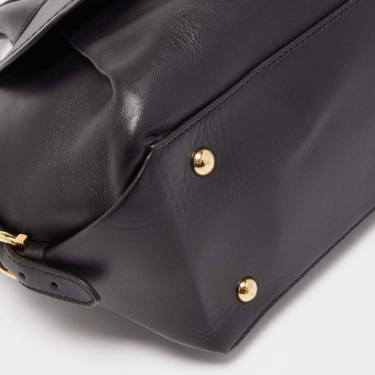 مملوكة مسبقًا Salvatore Ferragamo Black Leather Medium Fiamma Satchel