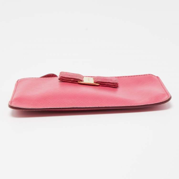 Pre Owned Salvatore Ferragamo Fuchsia Leather Bow Zip Coin Purse
