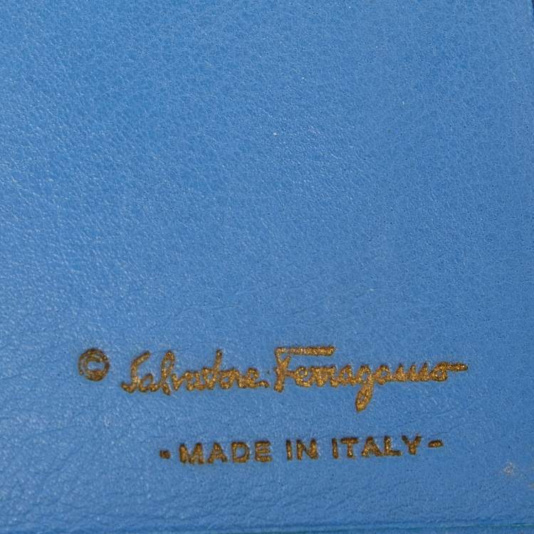 مملوكة مسبقًا Salvatore Ferragamo Blue Leather Gancini Wallet