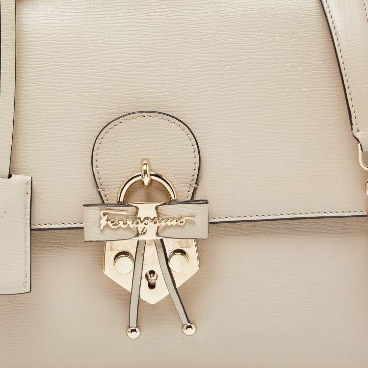 Pre Owned Salvatore Ferragamo Beige Leather Letty Top Handle Bag