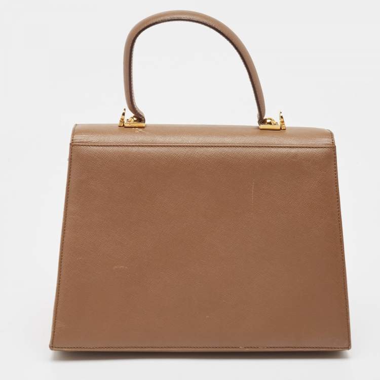 مملوكة مسبقًا Salvatore Ferragamo Brown Leather Kelly Top Handle Bag
