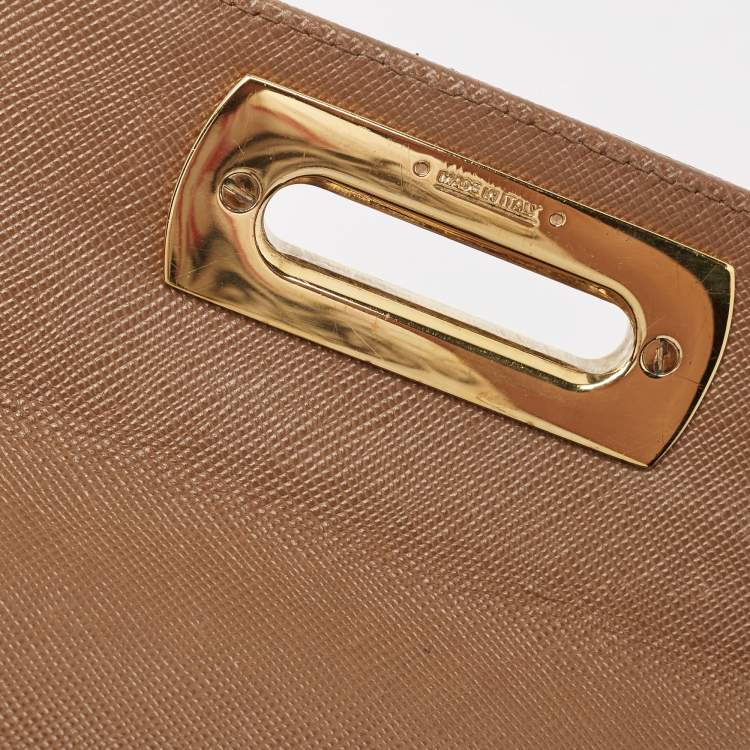 مملوكة مسبقًا Salvatore Ferragamo Brown Leather Kelly Top Handle Bag