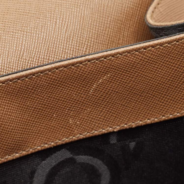 مملوكة مسبقًا Salvatore Ferragamo Brown Leather Kelly Top Handle Bag