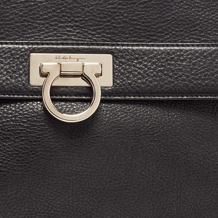 مملوكة مسبقًا Salvatore Ferragamo Black Leather Medium Sofia Top Handle Bag