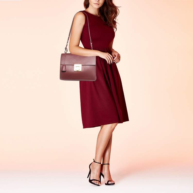 Pre Owned Salvatore Ferragamo Red Leather Gancio Lock Top Handle Bag
