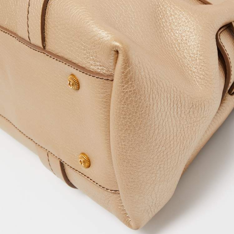 Pre Owned Salvatore Ferragamo Gold Leather Satchel