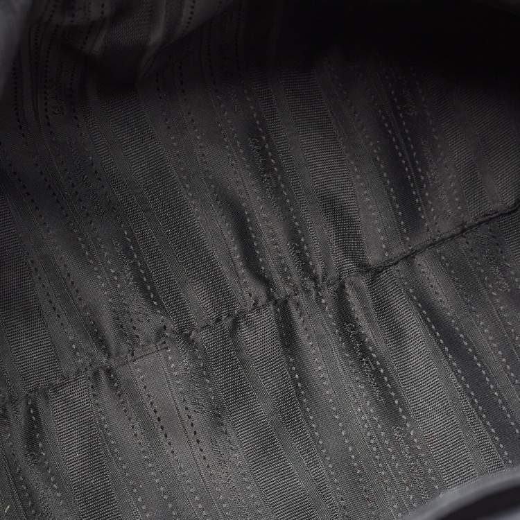 مملوكة مسبقًا Salvatore Ferragamo Black Leather Large Beky Tote