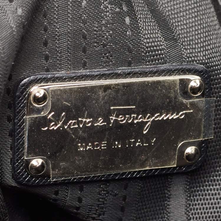 مملوكة مسبقًا Salvatore Ferragamo Black Leather Large Beky Tote