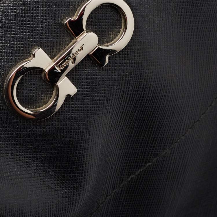 مملوكة مسبقًا Salvatore Ferragamo Black Leather Large Beky Tote