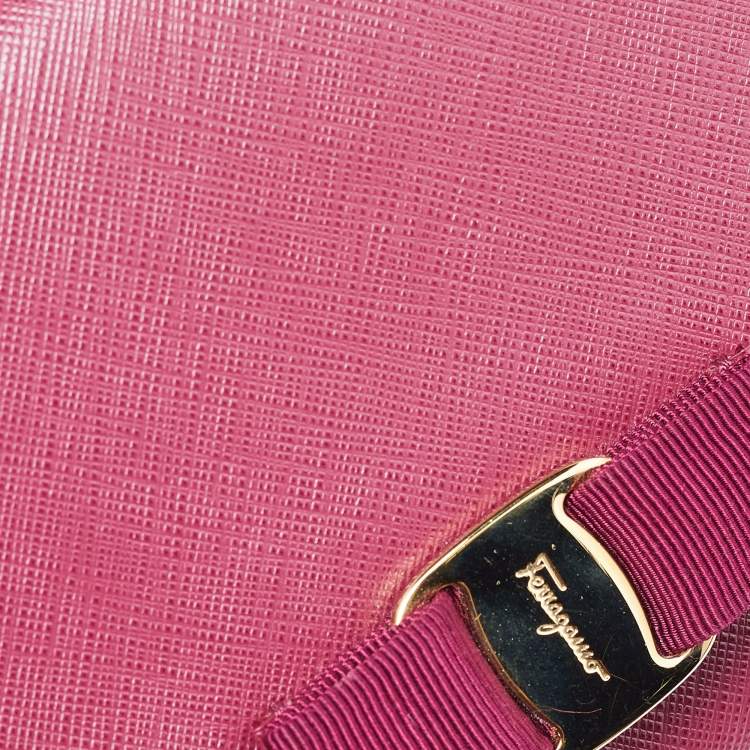 Pre Owned Salvatore Ferragamo Dark Pink Leather Vara Bow Chain Bag