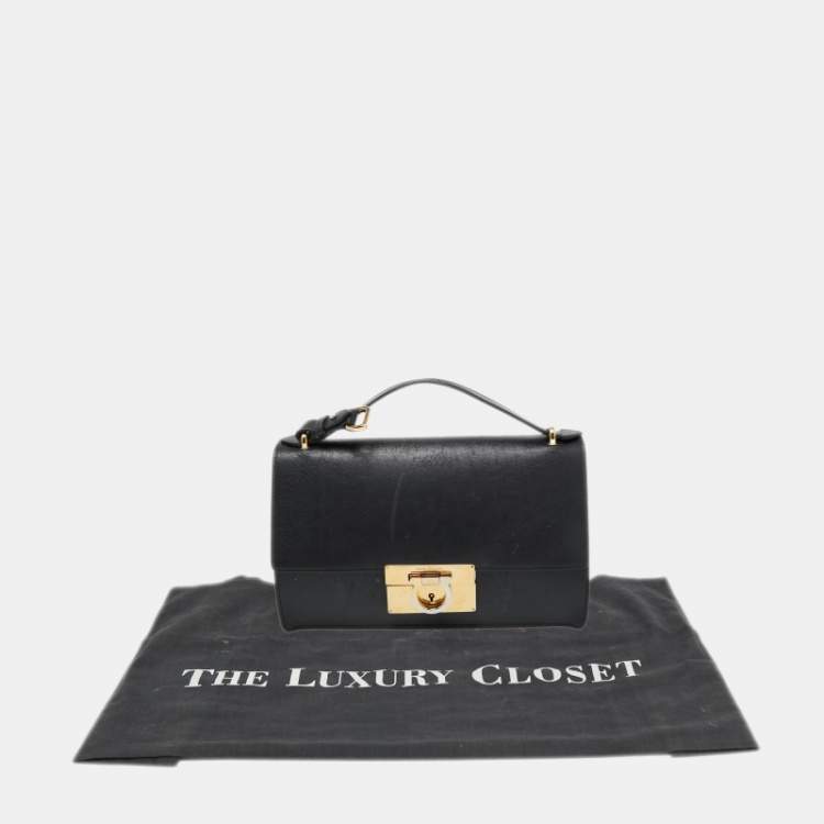 مملوكة مسبقًا Salvatore Ferragamo Black Leather Aileen Shoulder Bag
