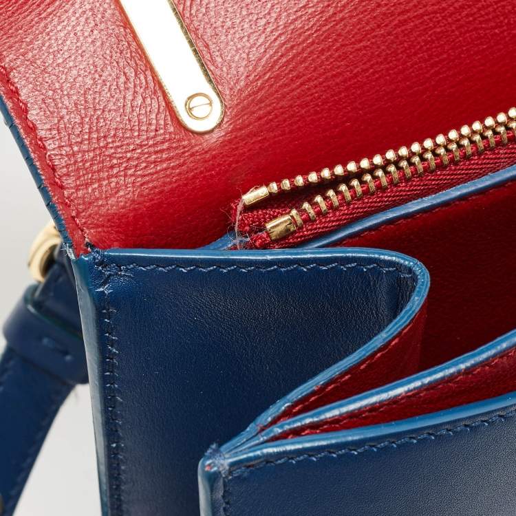 مملوكة مسبقًا Salvatore Ferragamo Navy Blue Leather Gancio Lock Shoulder Bag