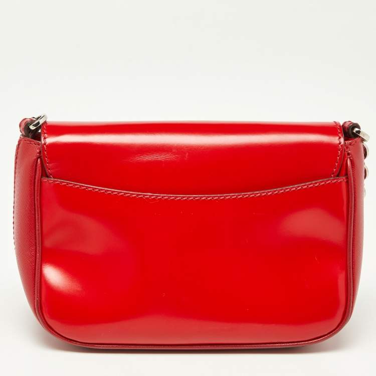 Pre Owned Salvatore Ferragamo Red Glossy Leather Rory Crossbody Bag