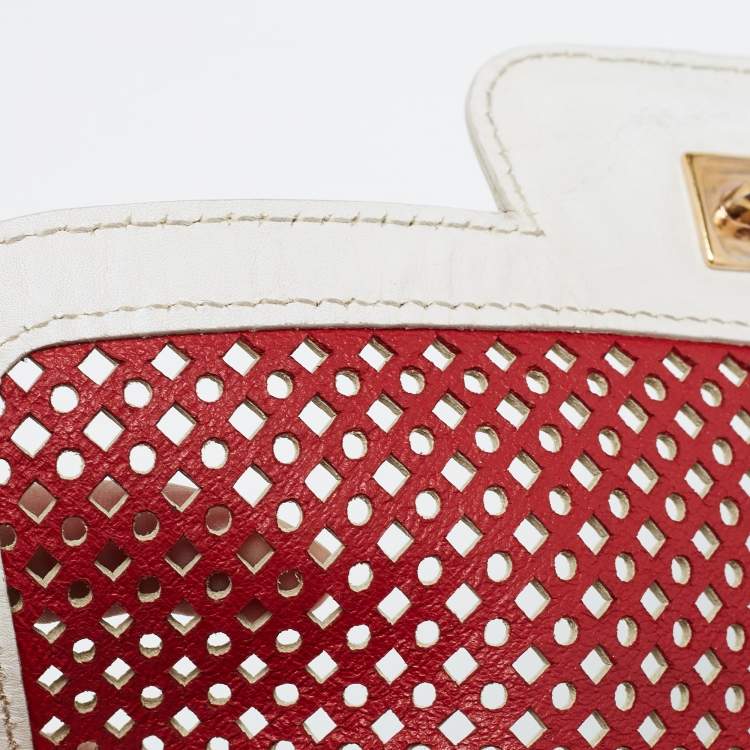 Pre Owned Salvatore Ferragamo Off White Leather Perforated Shoulder bag