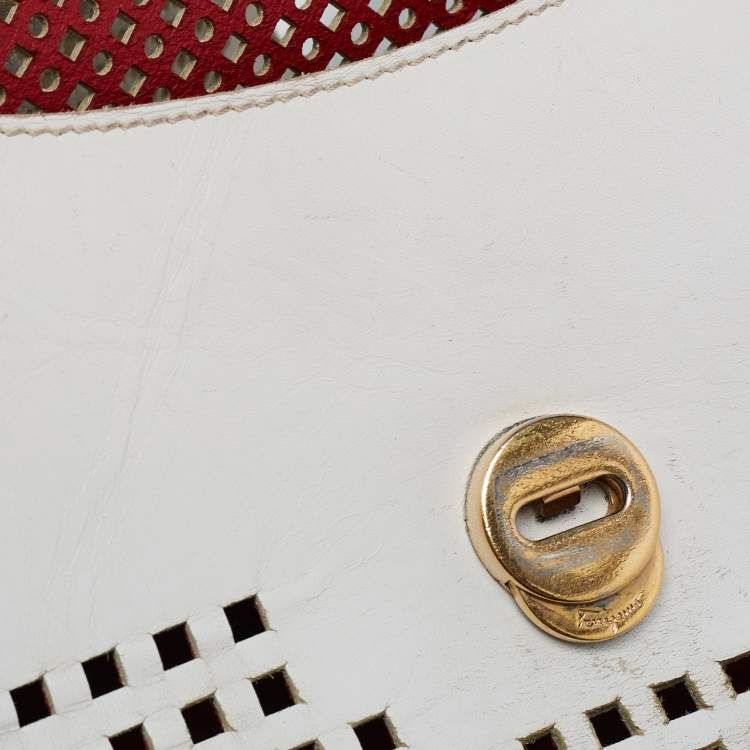 Pre Owned Salvatore Ferragamo Off White Leather Perforated Shoulder bag