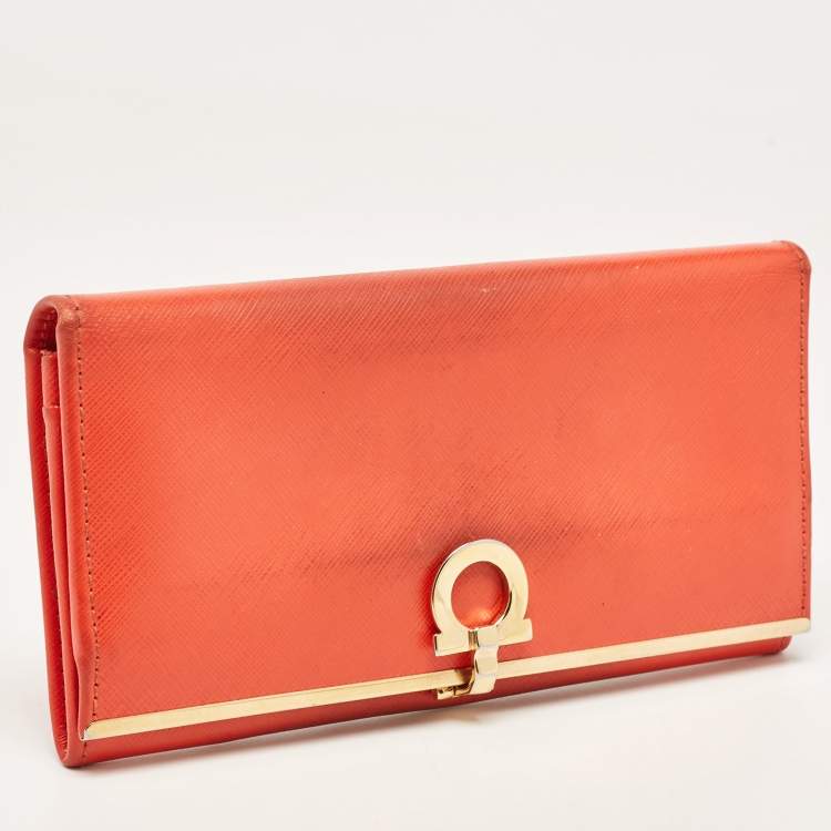 Pre Owned Salvatore Ferragamo Orange Leather Gancini Icona Continental Wallet