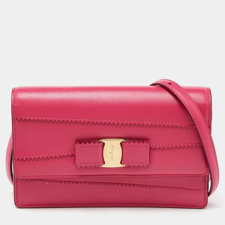 Ferragamo pink discount purse