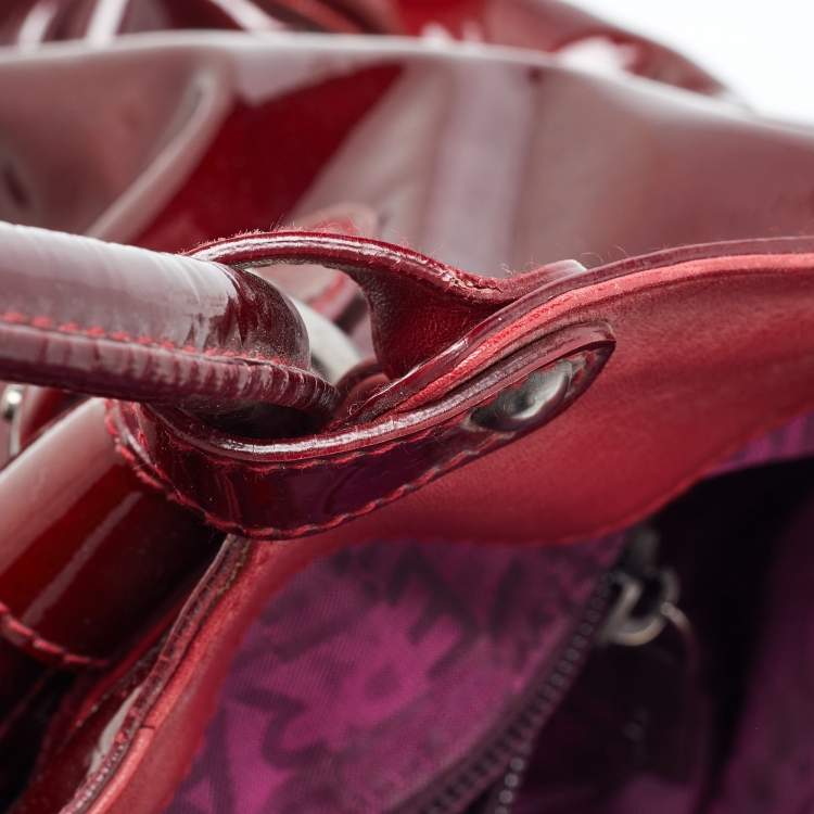 Pre Owned Salvatore Ferragamo Maroon Patent Leather Gancini Hobo