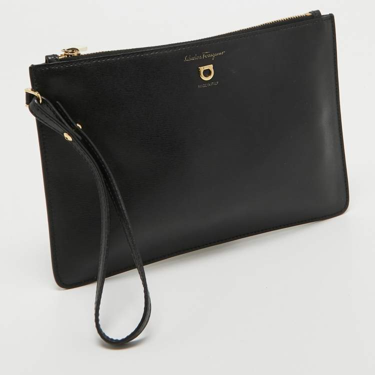Pre Owned Salvatore Ferragamo Black  Leather Zip Wristlet Pouch
