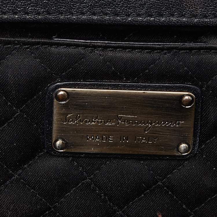 Pre Owned Salvatore Ferragamo Black Fabric Musa Gancini Clutch