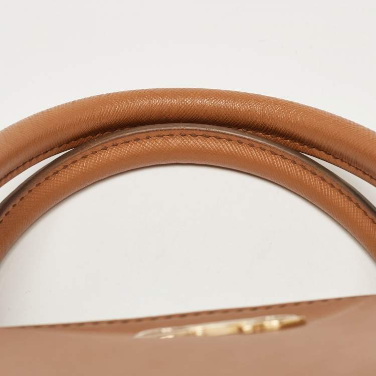مملوكة مسبقًا Salvatore Ferragamo Brown Saffiano Leather Darina Satchel