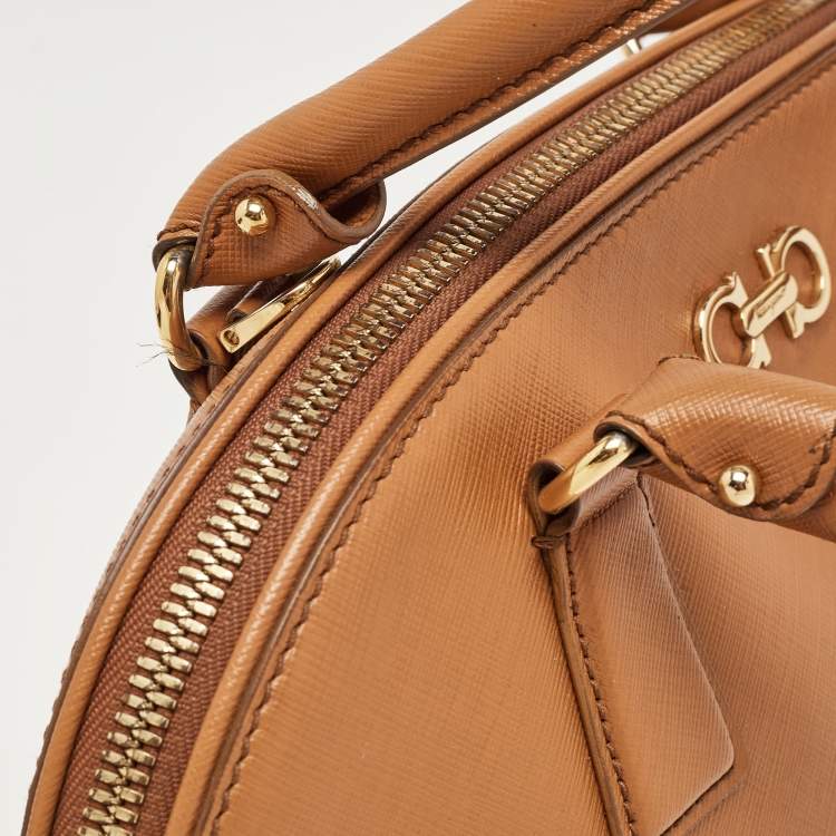 مملوكة مسبقًا Salvatore Ferragamo Brown Saffiano Leather Darina Satchel