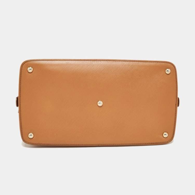 مملوكة مسبقًا Salvatore Ferragamo Brown Saffiano Leather Darina Satchel