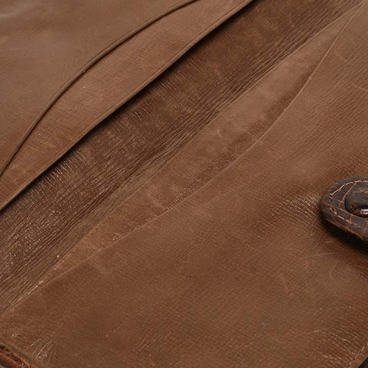 Pre Owned Salvatore Ferragamo Dark Brown Crocodile Envelope Continental Wallet