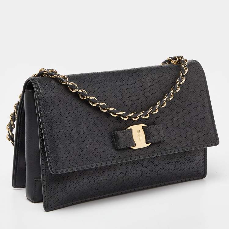 Pre Owned Salvatore Ferragamo Black Leather Vara Bow Chain Shoulder Bag