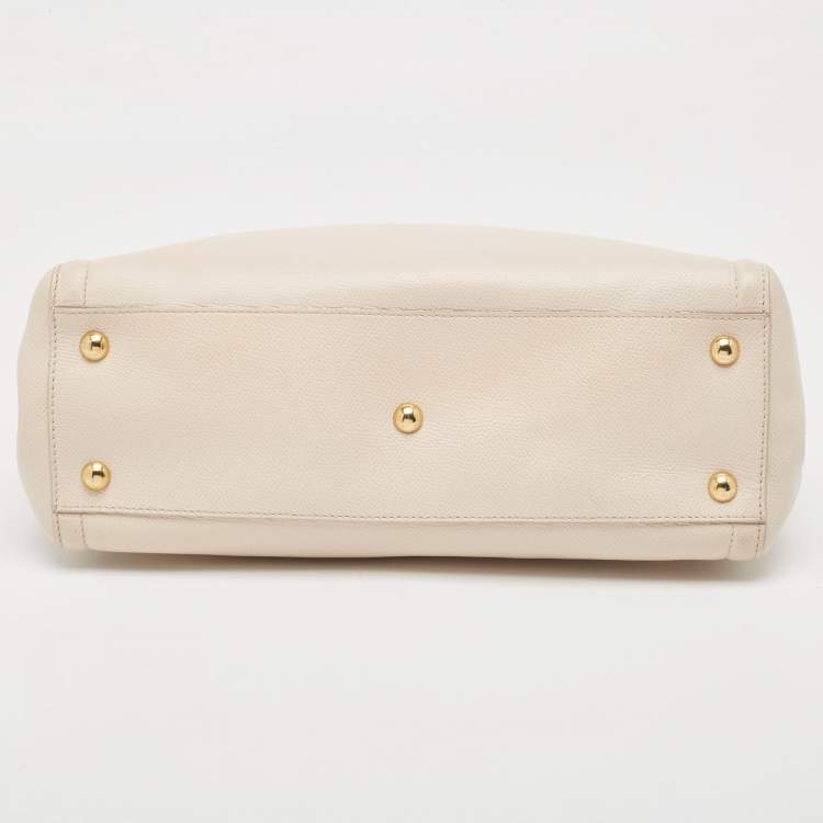 Pre Owned Salvatore Ferragamo Beige Leather Melike Tote