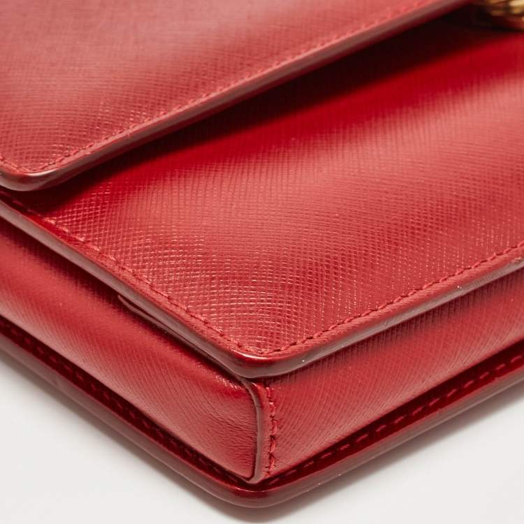 Pre Owned Salvatore Ferragamo Red Leather Miss Vara Shoulder Bag
