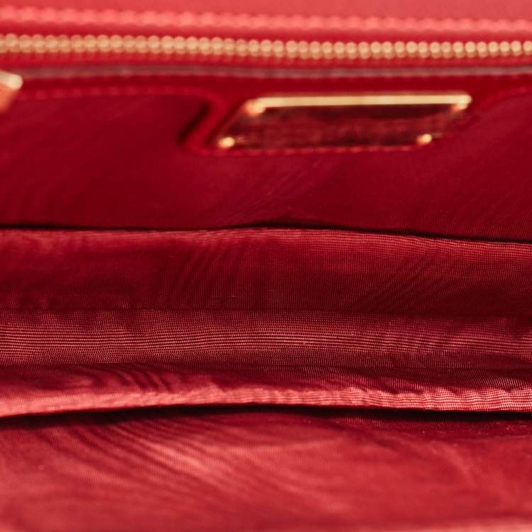 Pre Owned Salvatore Ferragamo Red Leather Miss Vara Shoulder Bag