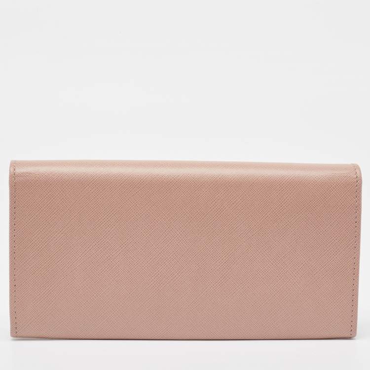 Pre Owned Salvatore Ferragamo Dusty Pink Leather Gancini Icona Continental Wallet