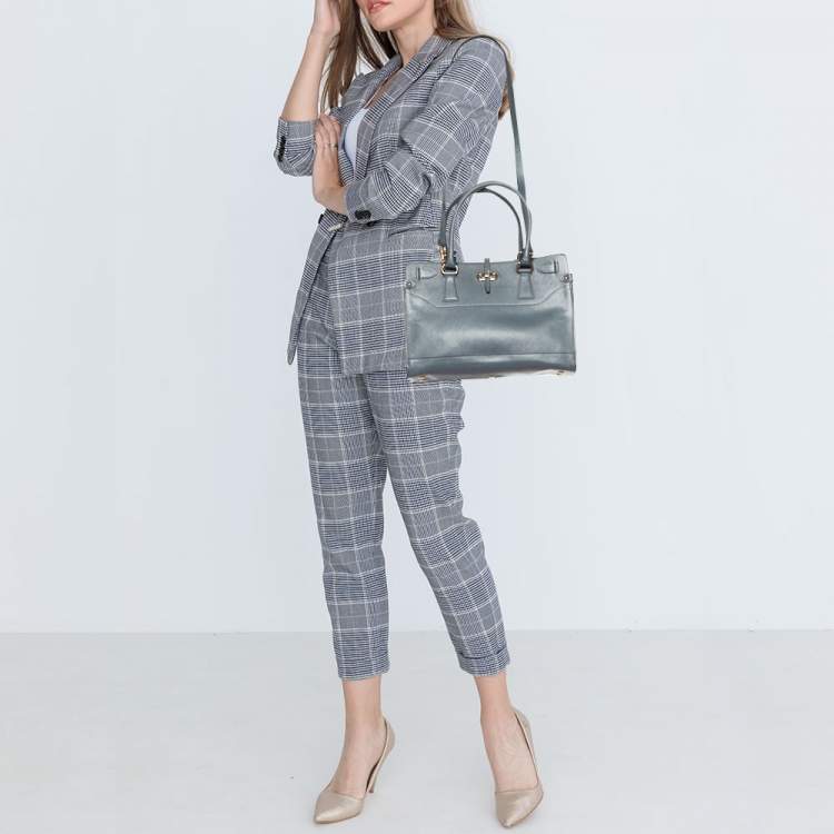 Pre Owned Salvatore Ferragamo Grey Leather Small Briana Tote