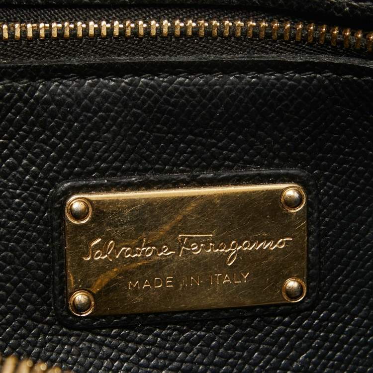 مملوكة مسبقًا Salvatore Ferragamo Black Leather Today Tote