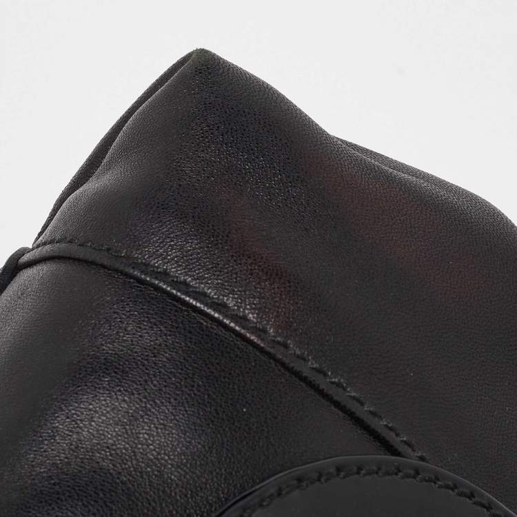 Pre Owned Salvatore Ferragamo Black Leather Flap Satchel