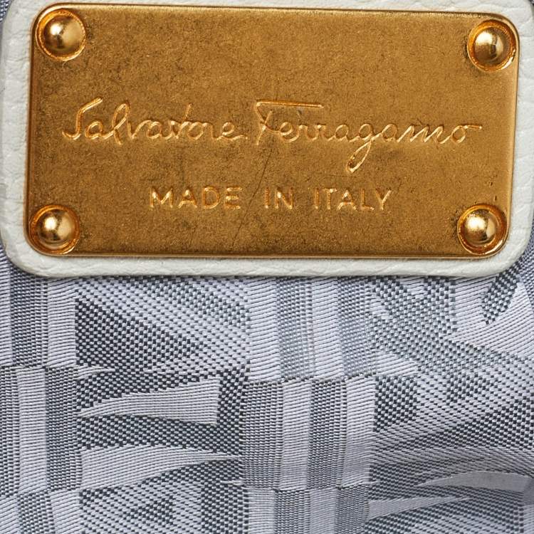 Pre Owned Salvatore Ferragamo White Leather Satchel