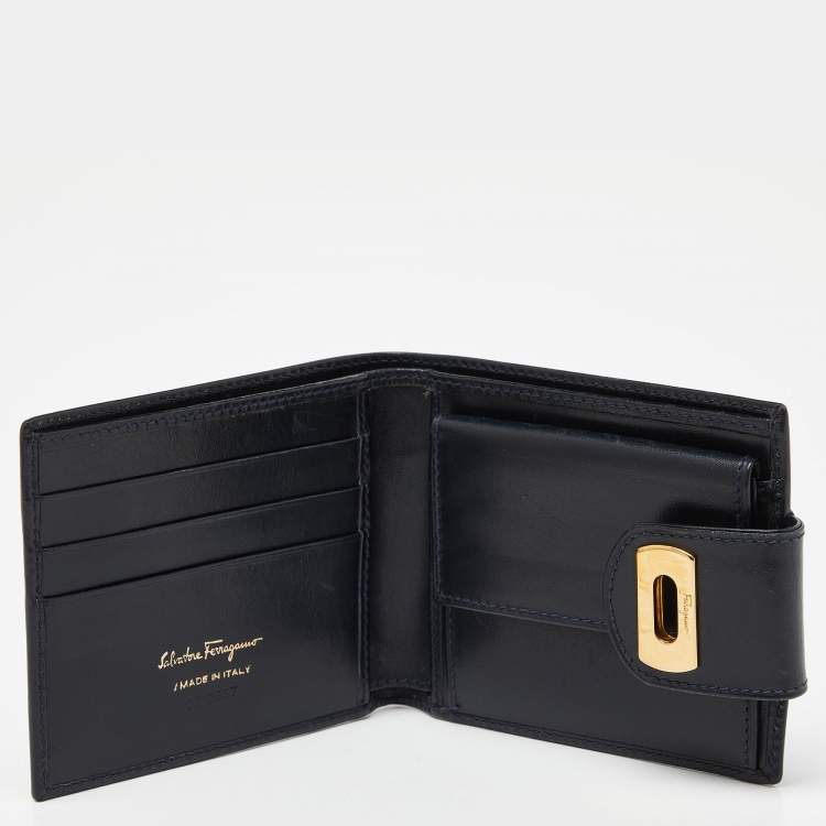 مملوكة مسبقًا Salvatore Ferragamo Dark Blue Leather Gancini Flap Compact Wallet