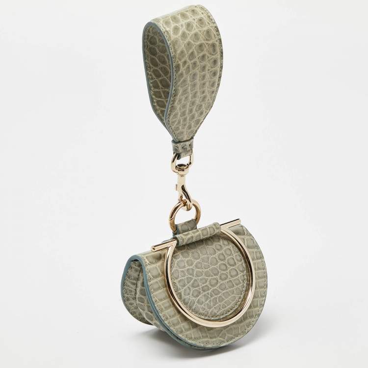 Pre Owned Salvatore Ferragamo Green Croc Embossed Leather Mini Ring Daphne Wristlet Purse