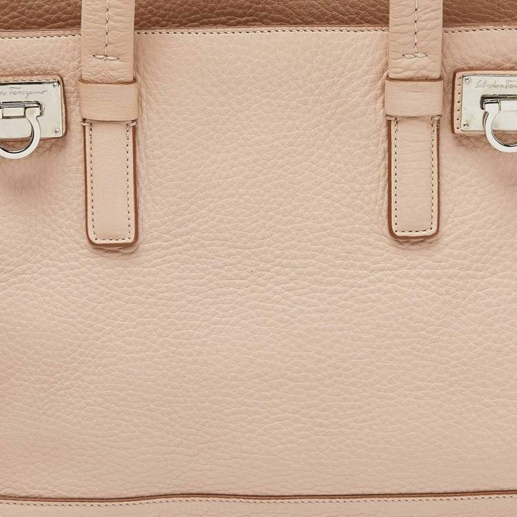 Pre Owned Salvatore Ferragamo Beige Leather Verve Tote