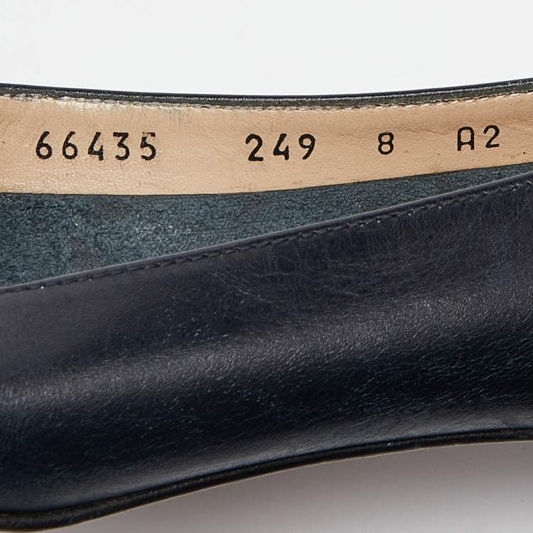 Pre Owned Salvatore Ferragamo Blue Leather Block Heel Pumps Size 38.5