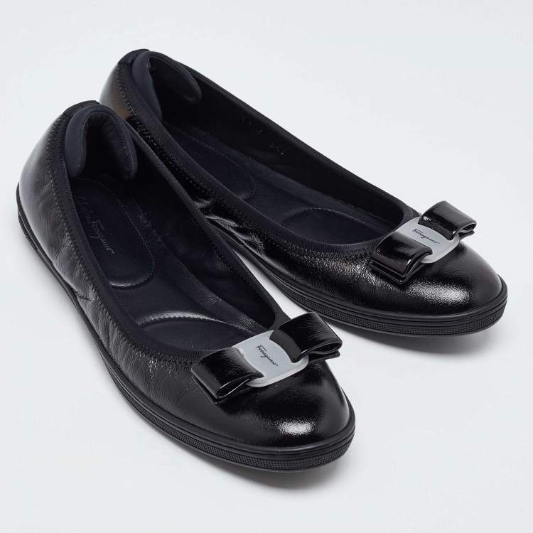 Pre Owned Salvatore Ferragamo Black Patent Leather Vara Bow Ballet Flats Size 39