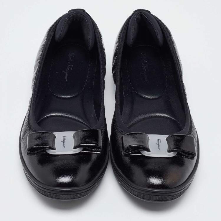 Pre Owned Salvatore Ferragamo Black Patent Leather Vara Bow Ballet Flats Size 39