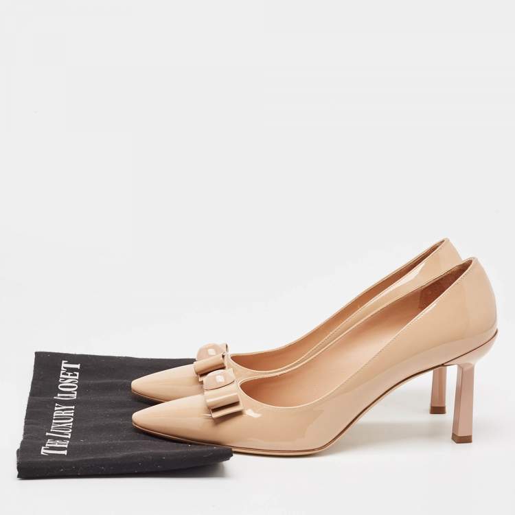 Pre Owned Salvatore Ferragamo Beige Patent Vara Bow  Pumps Size 40.5