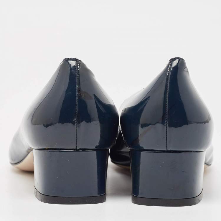 Pre Owned Salvatore Ferragamo Blue Patent Leather Block Pumps Size 40.5