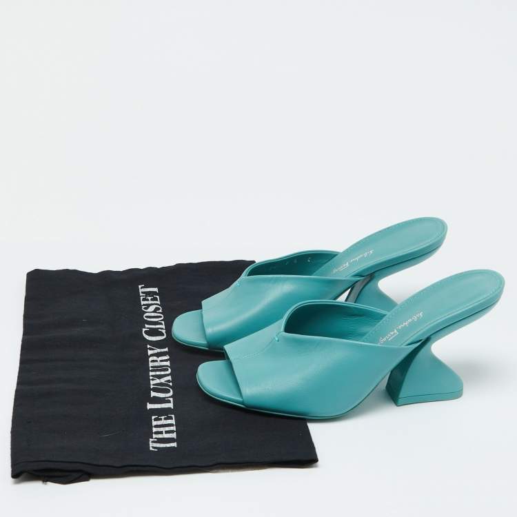 Pre Owned Salvatore Ferragamo Green Leather Sansu Mules Size 37
