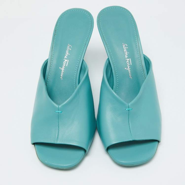 Pre Owned Salvatore Ferragamo Green Leather Sansu Mules Size 37