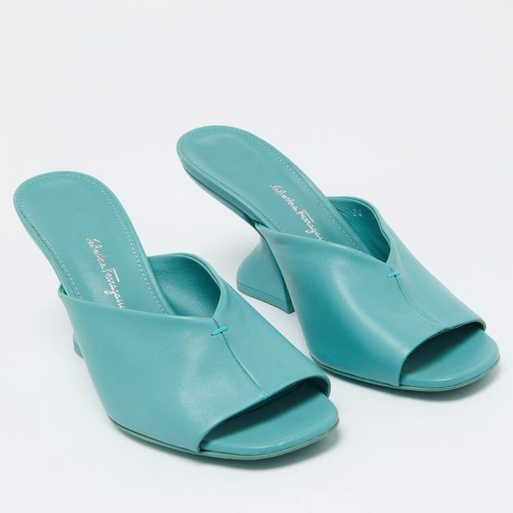 Pre Owned Salvatore Ferragamo Green Leather Sansu Mules Size 37