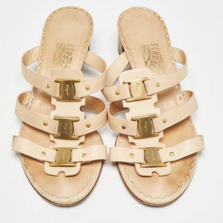 Pre Owned Salvatore Ferragamo Cream Leather Buckle Detail Strappy Sandals Size 41