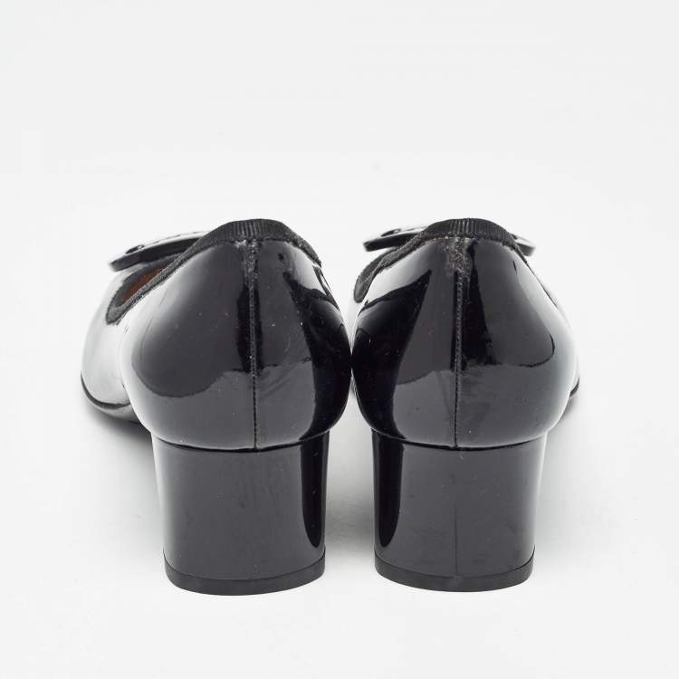 Pre Owned Salvatore Ferragamo Black Patent Leather Pumps Size 37.5